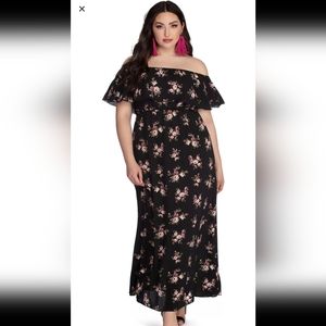 Plus Floral Maxi Dress